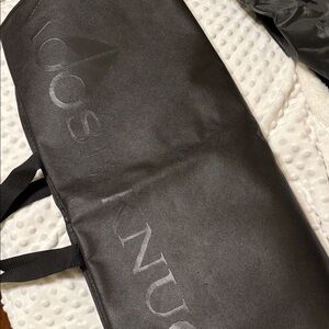 Moose Knuckles Garment Bag, XL